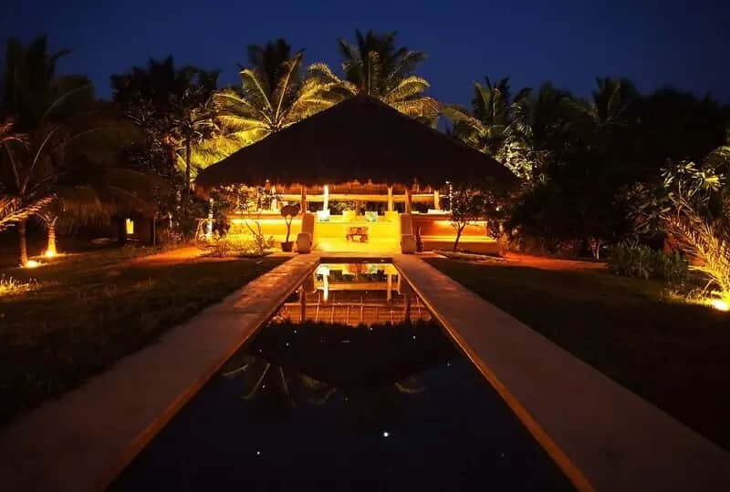 Bar Reef Resort