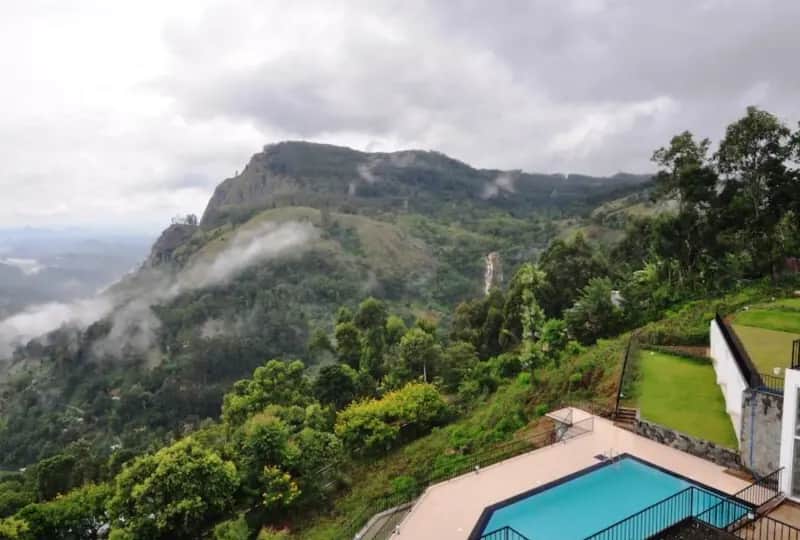 Hotel Heaven's Edge