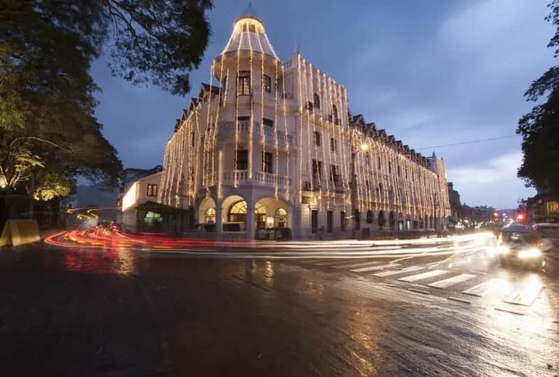 Queen's Hotel