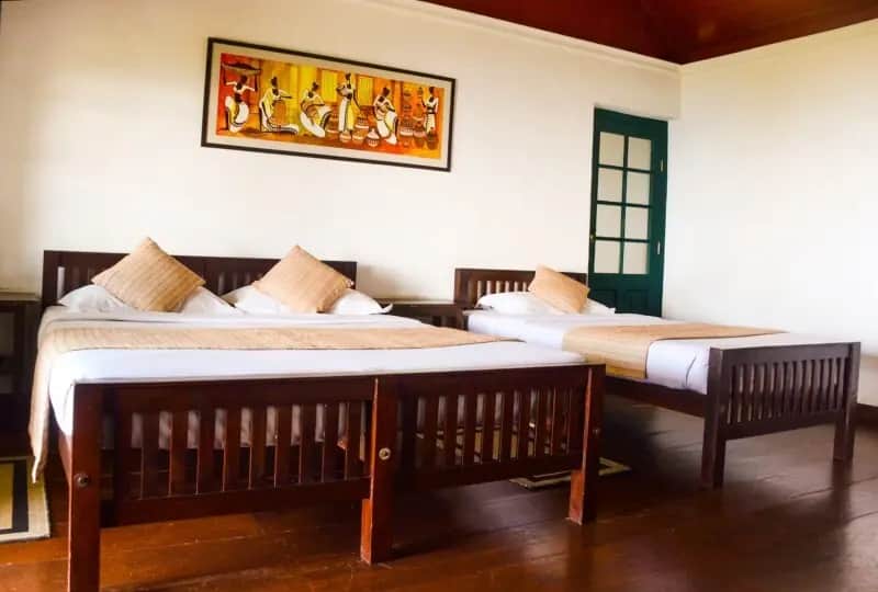 Bedrooms - Sir John's Bungalow Bedrooms - Sir John's Bungalow