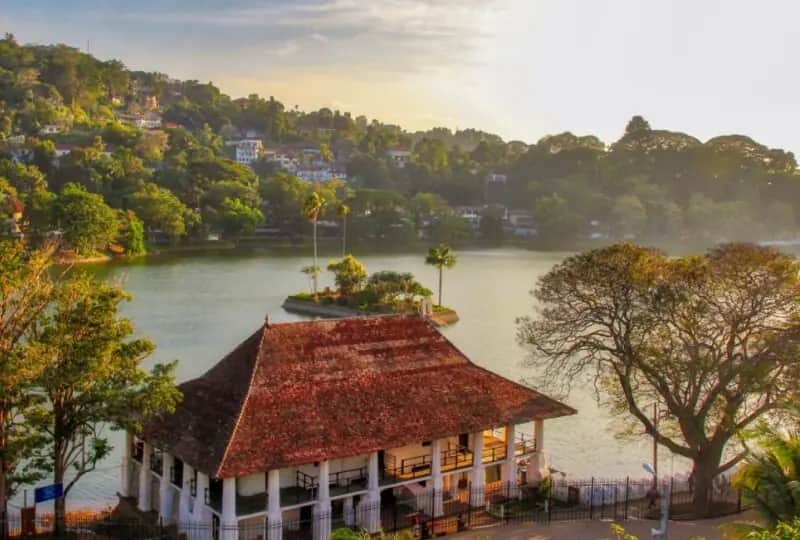 Stadtrundfahrt Kandy