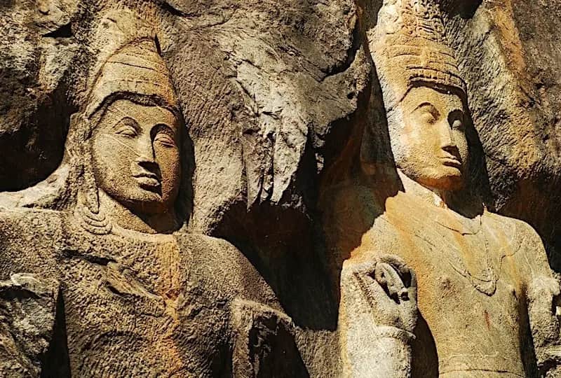 Dhowa Felsen Tempel und Höhle